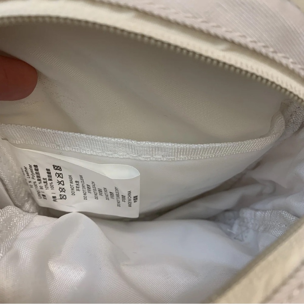 Doughnut Tiny Mini Crossbody Bag Tan Beige Small Travel Athleisure Neutral - Picture 5 of 10